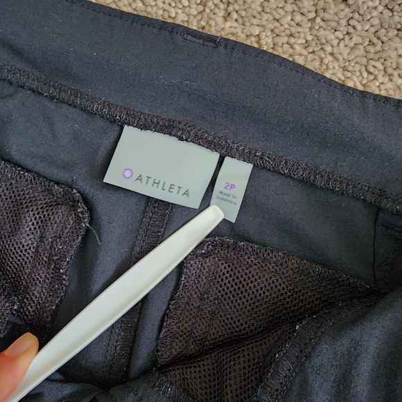 Athleta Lightweight Cargo Pant - Picture 5 of 11